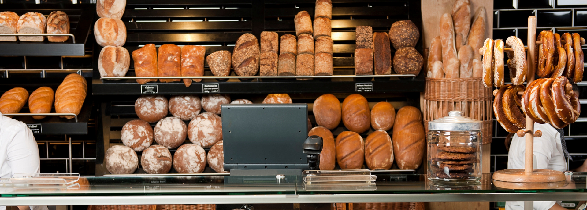 AGOFORM Industriekomponenten Warenpräsentation